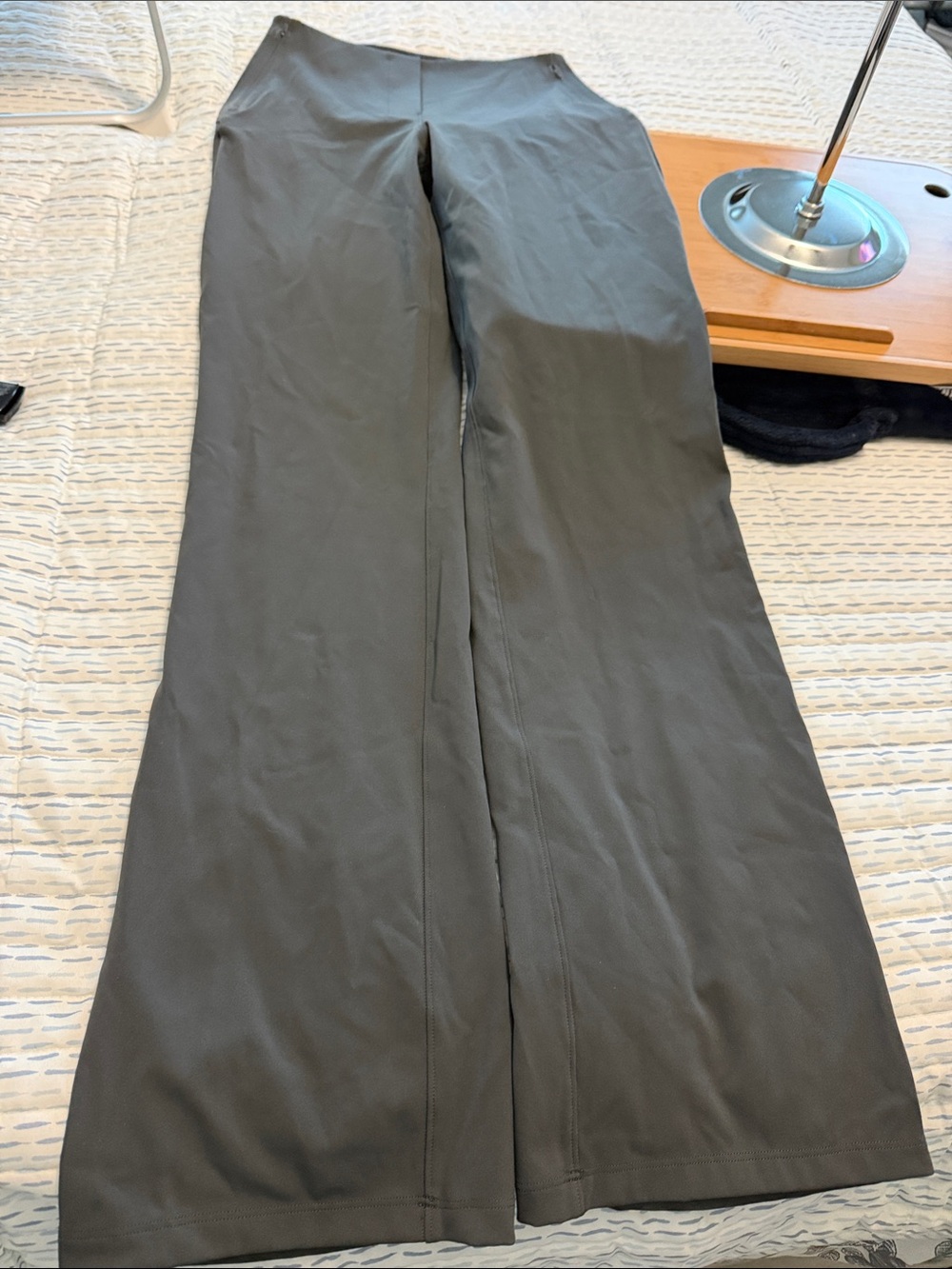 lululemon athletica Charcoal Gray Pants Size 4